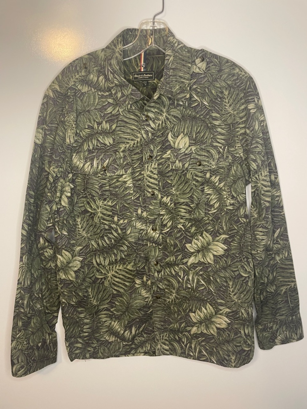 Andrew Marc Denim & Leathers Tropical Leaf Print Button Down Shirt Mens Medium